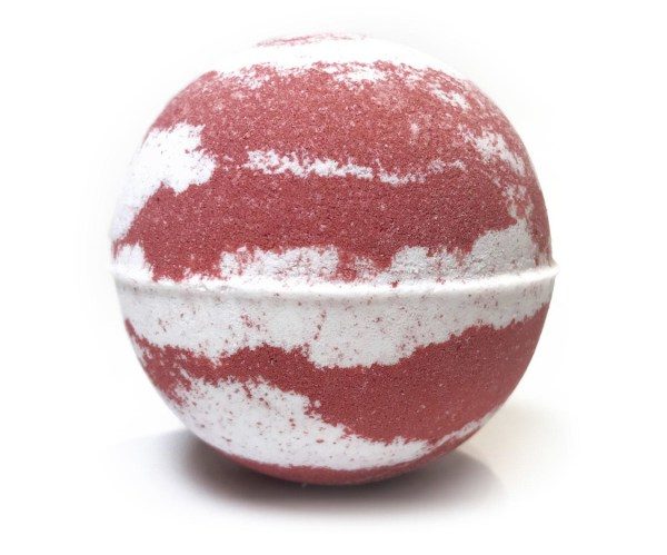 Nikki Stikki Botanicals – CBD Bath Bomb – Christmas Spirit Bomb (red/green) – 300mg CBD | Canada Wide Weed Shop