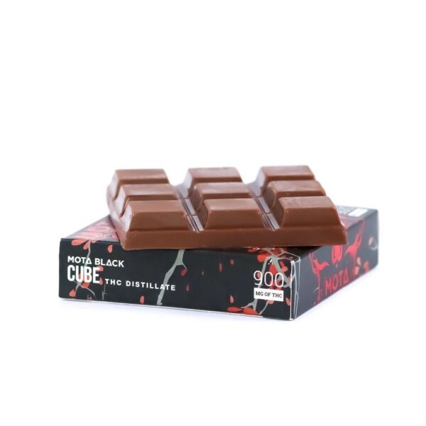 MOTA Edibles – Black Chocolate Cherry Cube – 900mg THC | Canada Wide Weed Shop